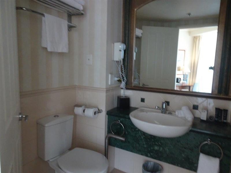 203 & 204/25  Laycock Street, Surfers Paradise QLD 4217