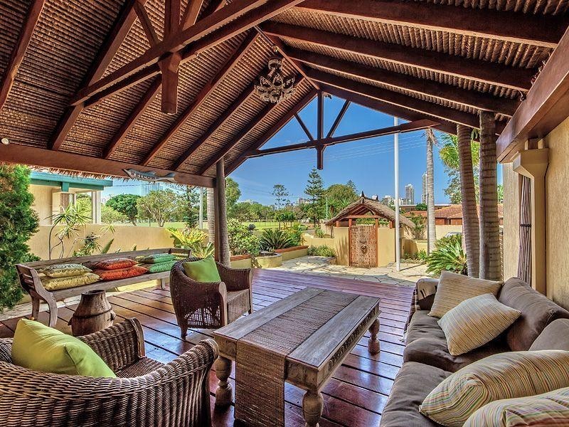 15 Remo Street, Isle Of Capri QLD 4217