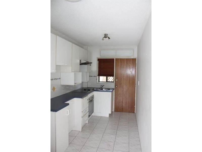 28 Sunrise Boulevard, Surfers Paradise QLD 4217