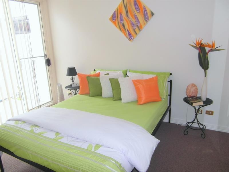 103 Salerno Street “Raffles on Capri”, Isle Of Capri QLD 4217