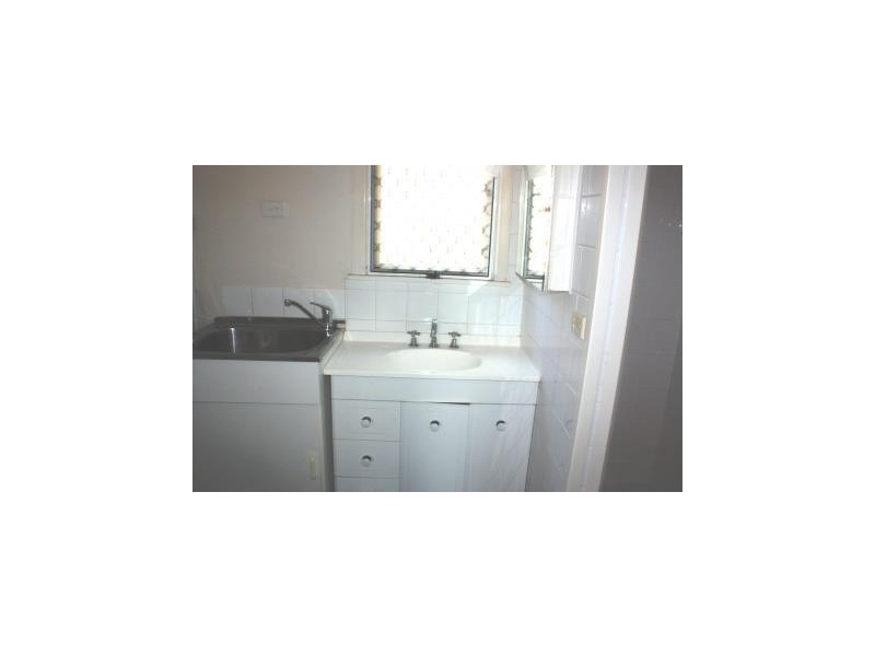 1/14 Leonard Avenue, Surfers Paradise QLD 4217