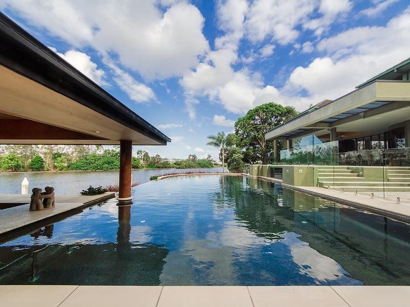 20 Maryland Avenue, Carrara QLD 4211