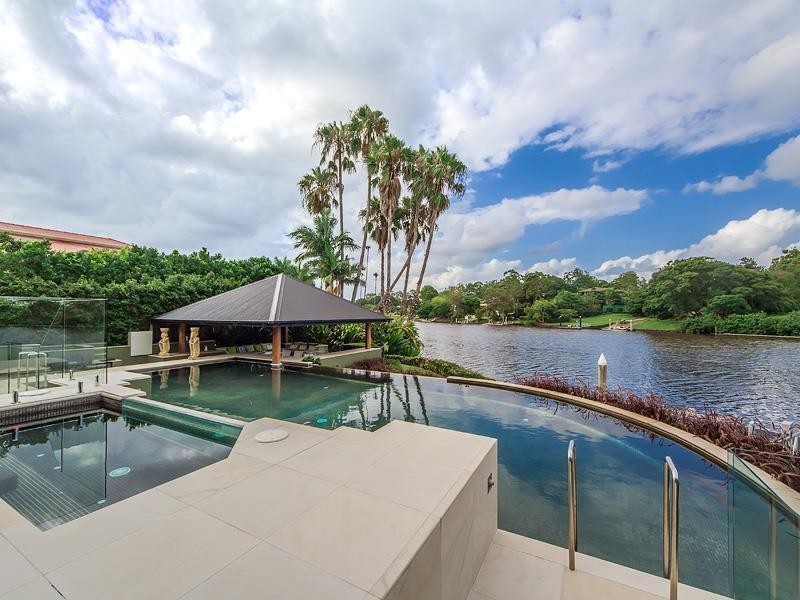 20 Maryland Avenue, Carrara QLD 4211