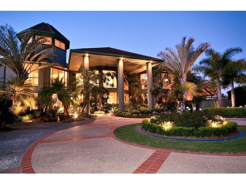 20 Maryland Avenue, Carrara QLD 4211