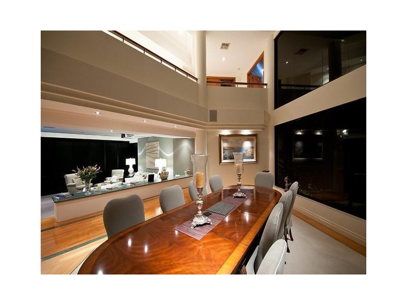 20 Maryland Avenue, Carrara QLD 4211