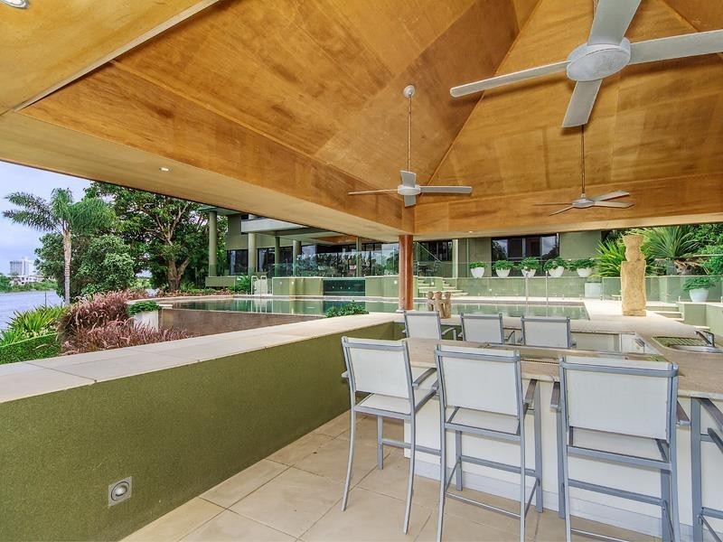 20 Maryland Avenue, Carrara QLD 4211