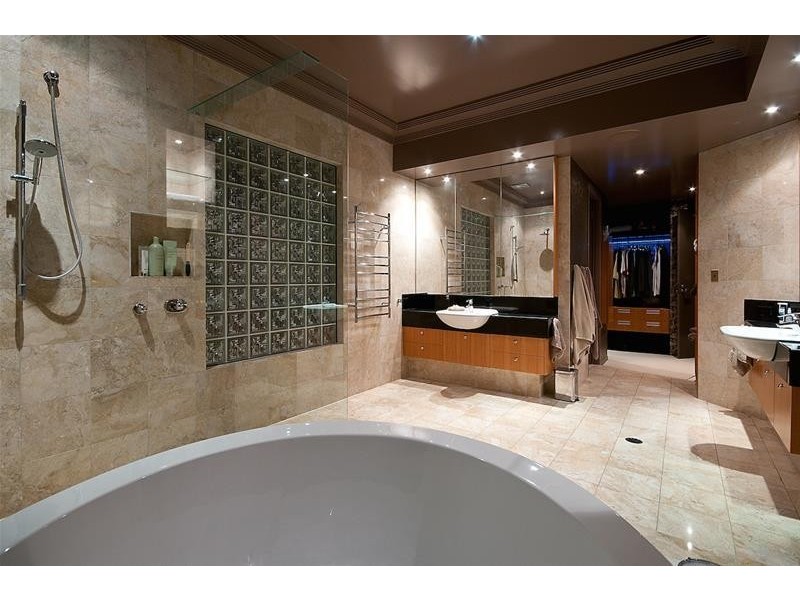 20 Maryland Avenue, Carrara QLD 4211