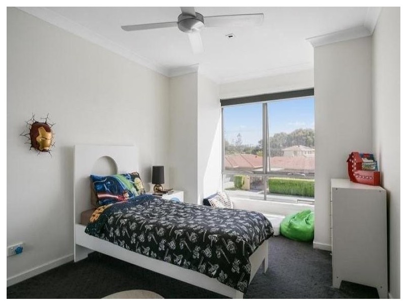 20 Brindisi Avenue, Isle Of Capri QLD 4217