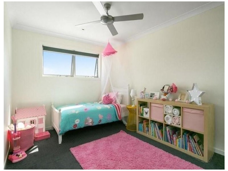 20 Brindisi Avenue, Isle Of Capri QLD 4217