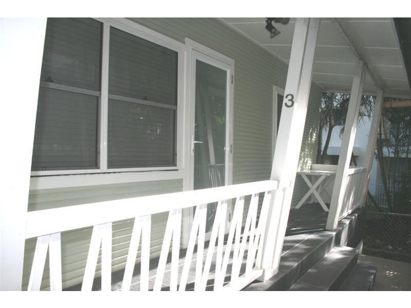 9 Thornton Street, Surfers Paradise QLD 4217