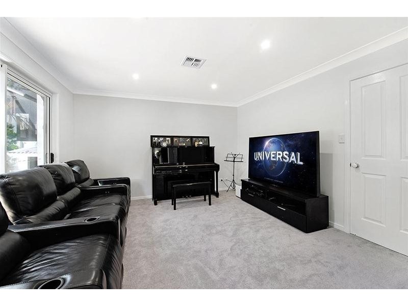 13 Winchester Street, Southport QLD 4215