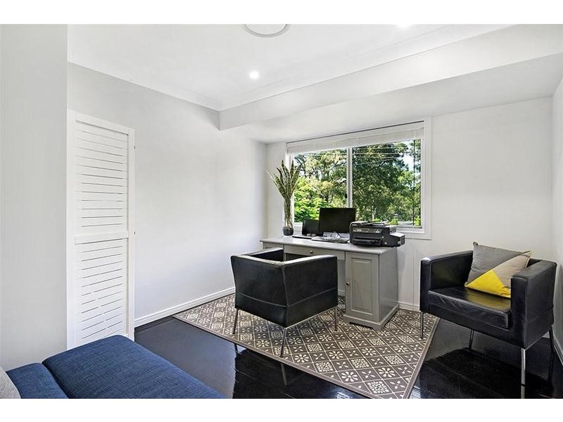 13 Winchester Street, Southport QLD 4215