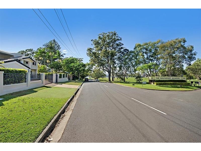 13 Winchester Street, Southport QLD 4215