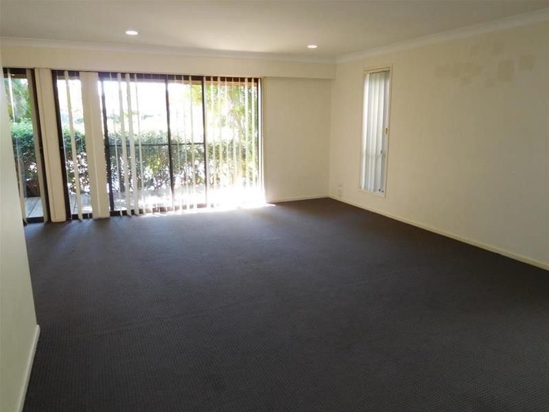 26 Platypus Avenue, Sorrento QLD 4217