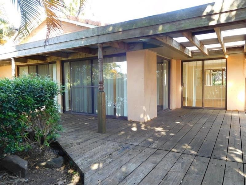 26 Platypus Avenue, Sorrento QLD 4217