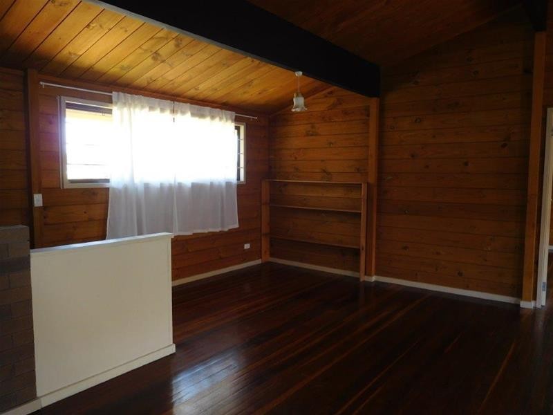 118 Falconer Street, Southport QLD 4215