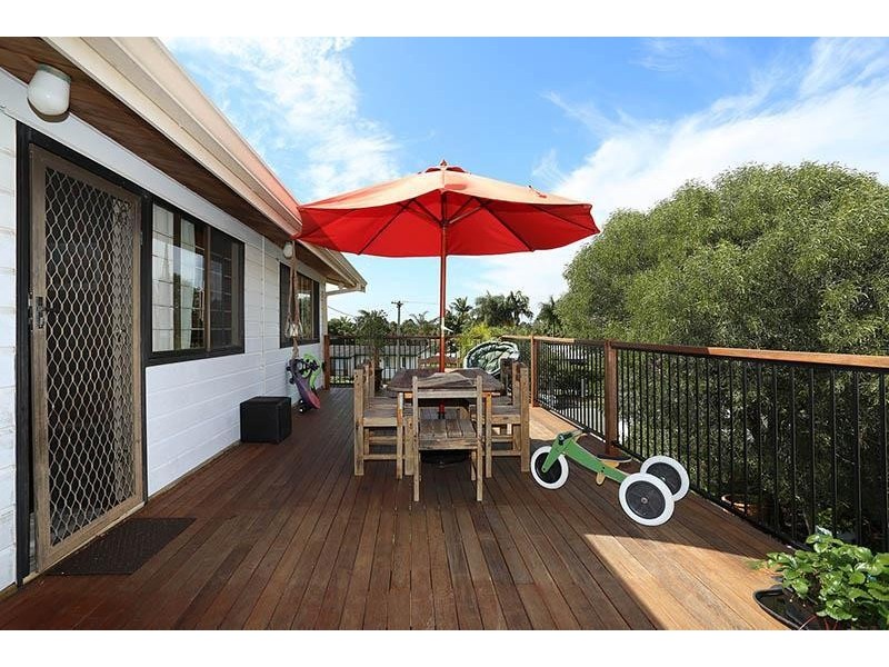 118 Falconer Street, Southport QLD 4215