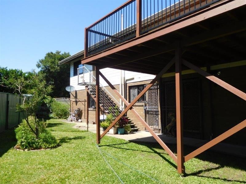 118 Falconer Street, Southport QLD 4215