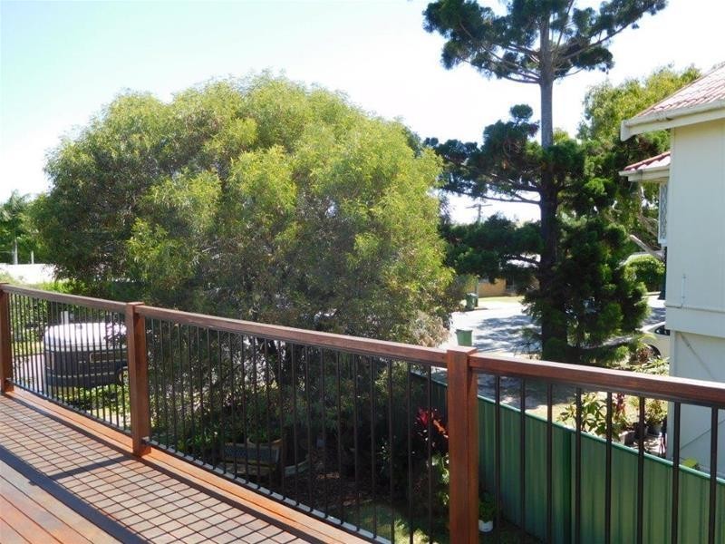 118 Falconer Street, Southport QLD 4215