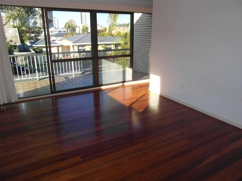 8 Midshipman Court, Paradise Waters QLD 4217