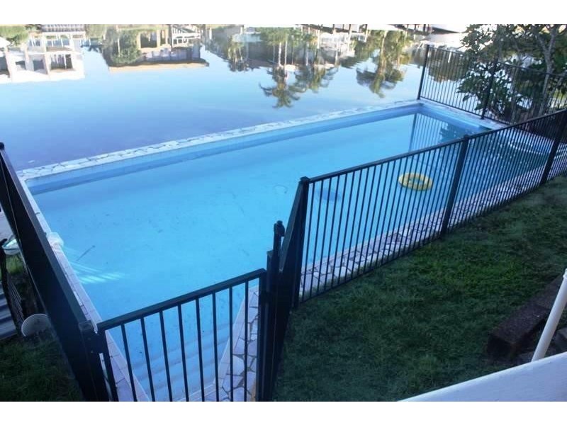 106 Gibraltar Drive, Isle Of Capri QLD 4217