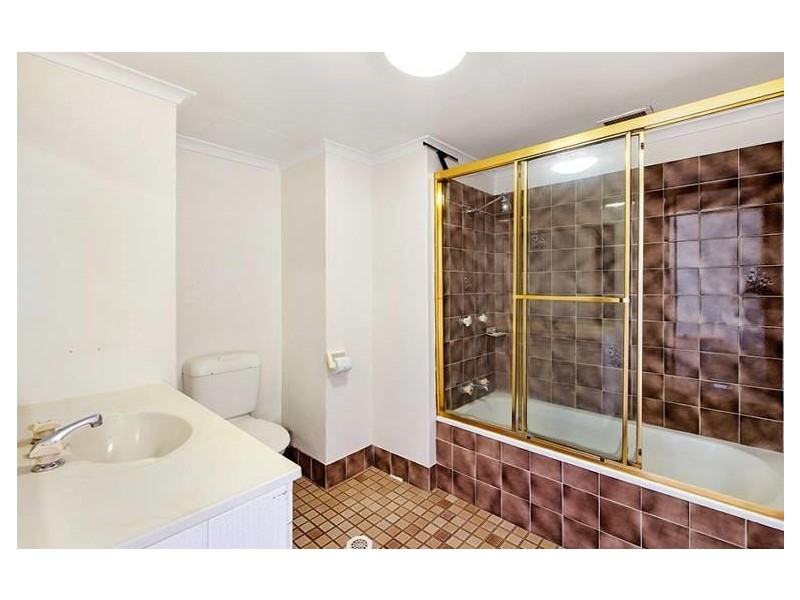 11/2916  Gold Coast Highway, Surfers Paradise QLD 4217