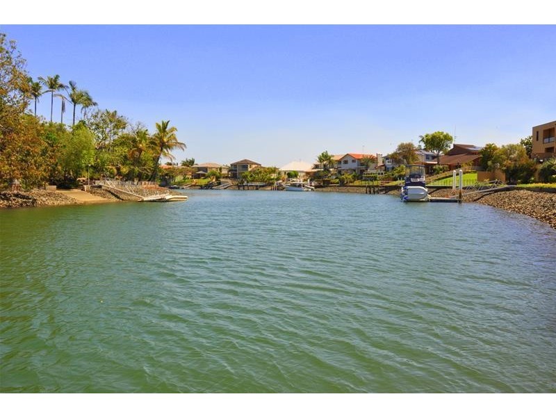 24 Slatyer Avenue “Bella Vista on the Water”, Bundall QLD 4217