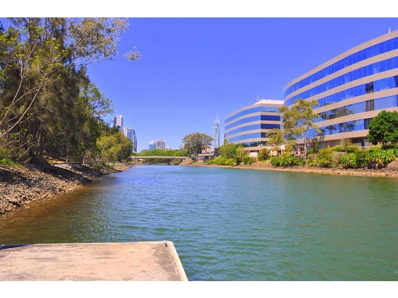 24 Slatyer Avenue “Bella Vista on the Water”, Bundall QLD 4217