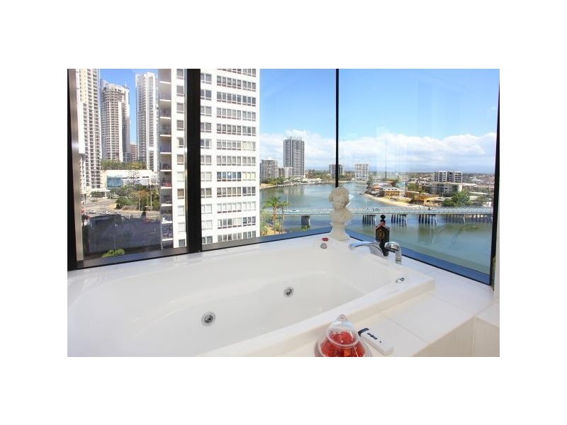20 Riverview Parade ‘Solitaire Riverside’ Budds Beach, Surfers Paradise QLD 4217