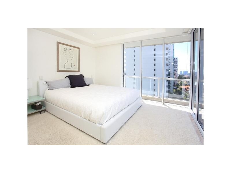 20 Riverview Parade ‘Solitaire Riverside’ Budds Beach, Surfers Paradise QLD 4217