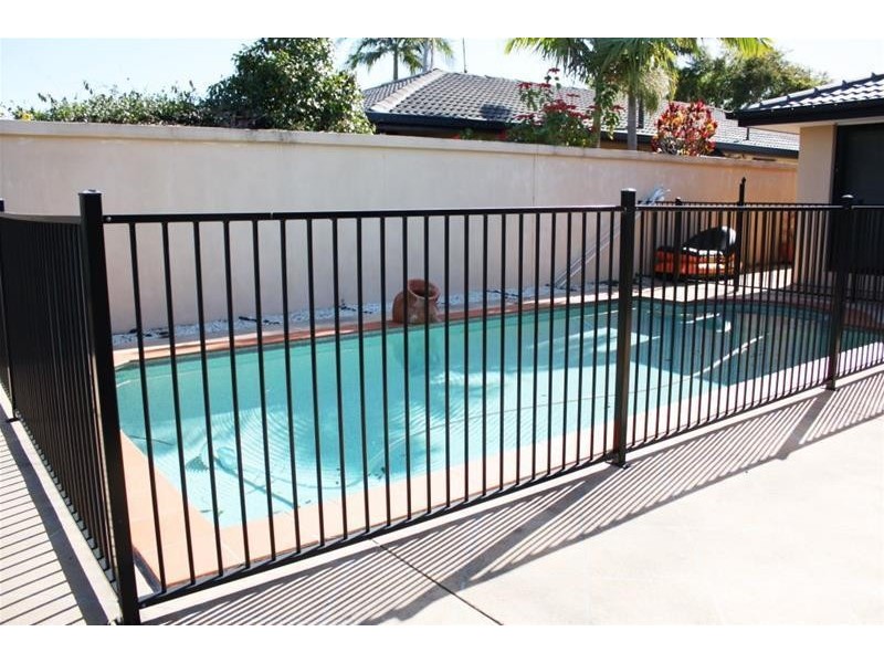 20 Coobowie Street, Broadbeach Waters QLD 4218