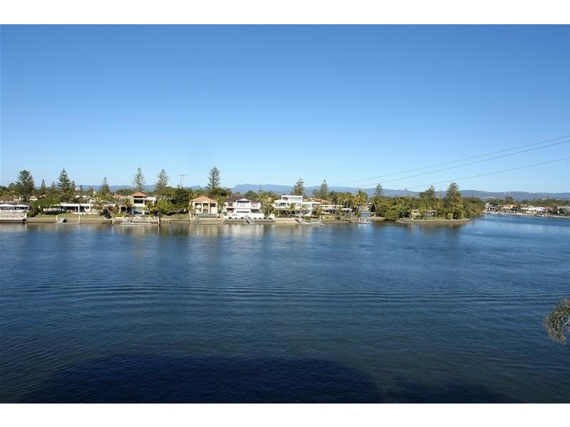 6/1 Peninsular Drive, Surfers Paradise QLD 4217