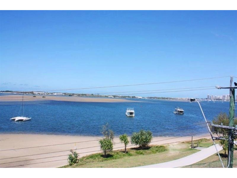 6/250 Marine Parade, Southport QLD 4215