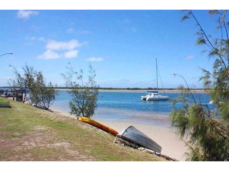 6/250 Marine Parade, Southport QLD 4215