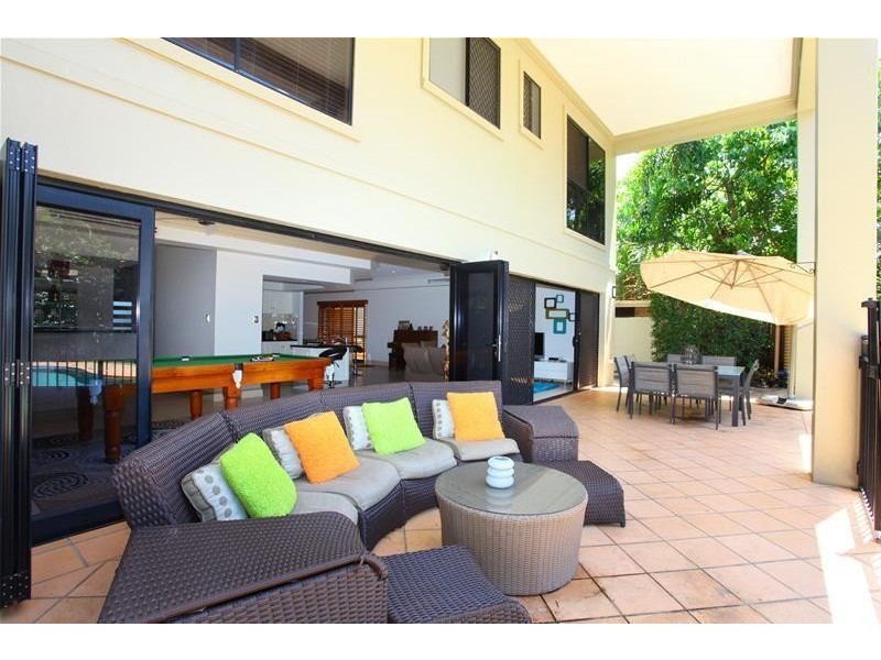 21 Blondell Avenue, Surfers Paradise QLD 4217