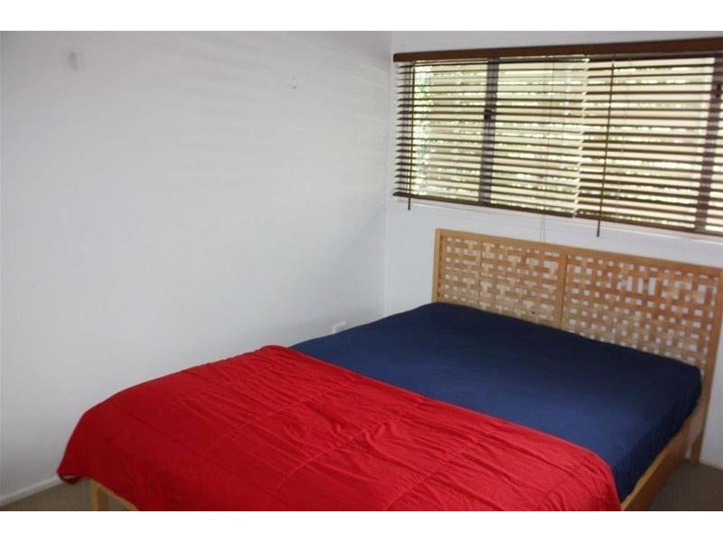 2/10 Pine Avenue, Surfers Paradise QLD 4217