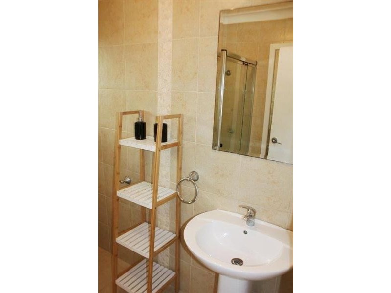 2/10 Pine Avenue, Surfers Paradise QLD 4217