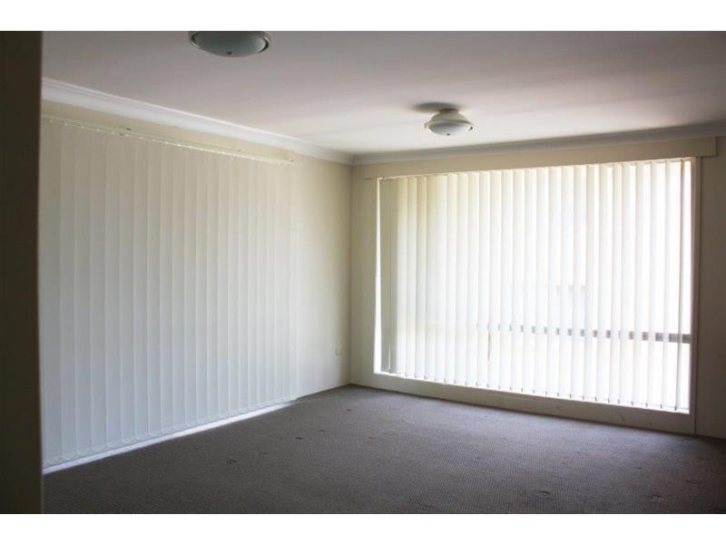 15 Darrambal Street, Chevron Island QLD 4217