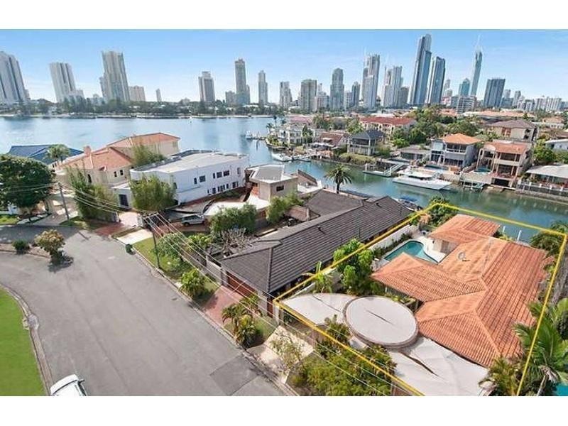 31 Southern Cross Drive, Surfers Paradise QLD 4217