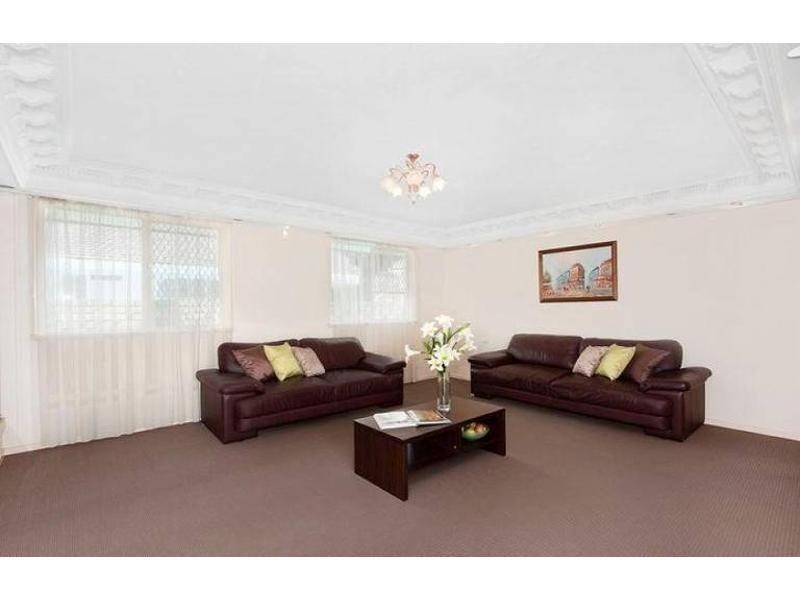 31 Southern Cross Drive, Surfers Paradise QLD 4217