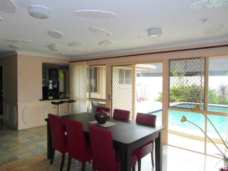 31 Southern Cross Drive, Surfers Paradise QLD 4217