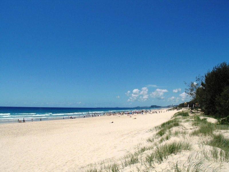 15 Laycock Street, Surfers Paradise QLD 4217