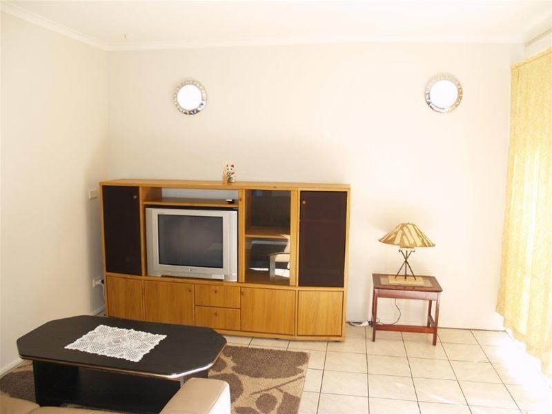 6/19 Leonard Avenue, Surfers Paradise QLD 4217