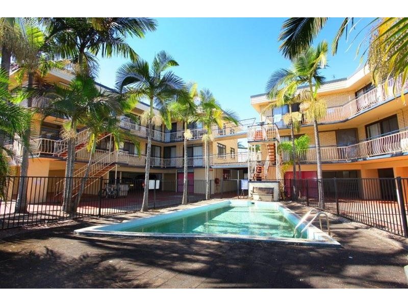 6/19 Leonard Avenue, Surfers Paradise QLD 4217