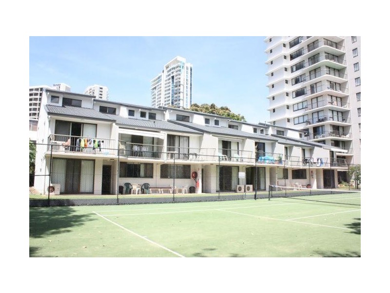 43 Enderley Avenue, Surfers Paradise QLD 4217