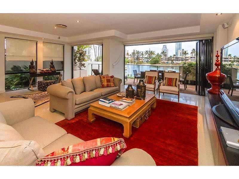 27B Sunrise Boulevard, Surfers Paradise QLD 4217