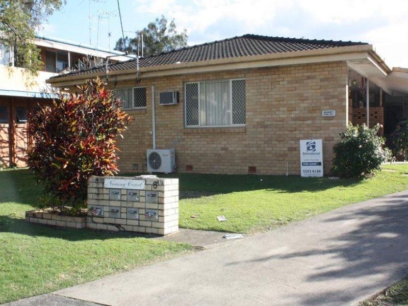 8 Leonard Avenue, Surfers Paradise QLD 4217