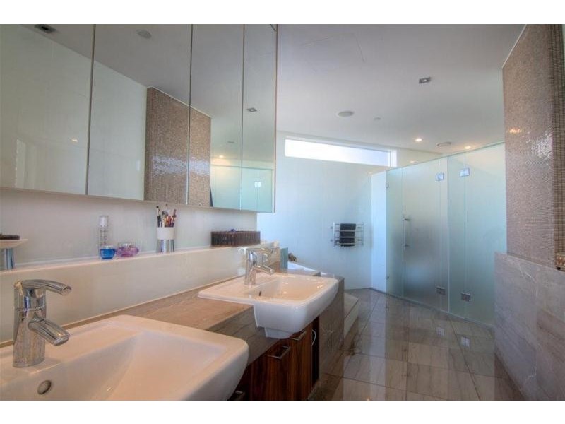 1 Enderley Avenue (Allure), Surfers Paradise QLD 4217