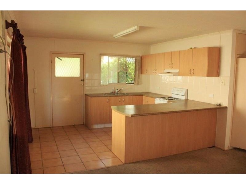 27 Sunset Boulevard, Surfers Paradise QLD 4217