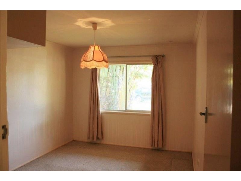 27 Sunset Boulevard, Surfers Paradise QLD 4217